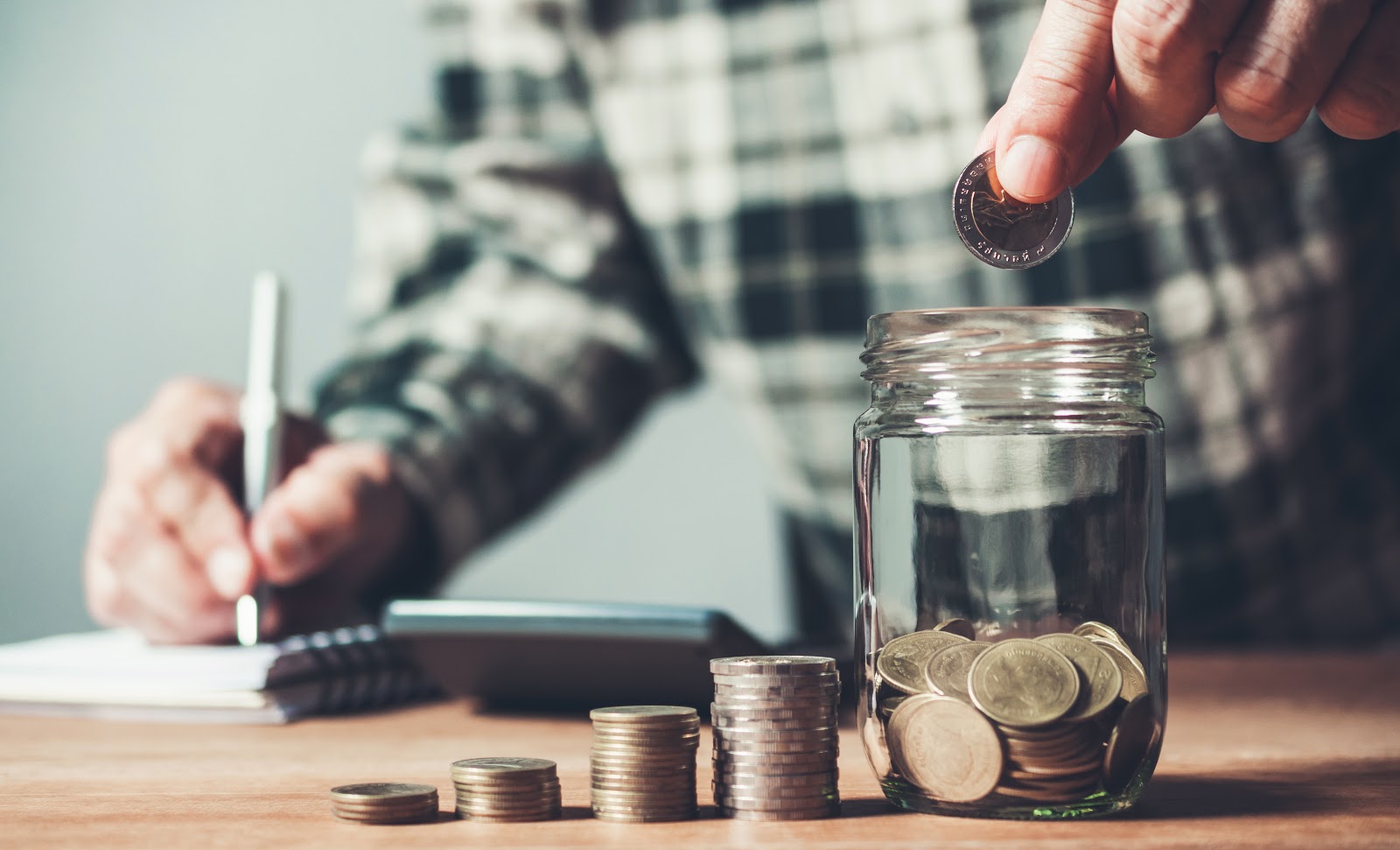 Financial Planning for Expatriates: Navigating Kuwait’s Economy