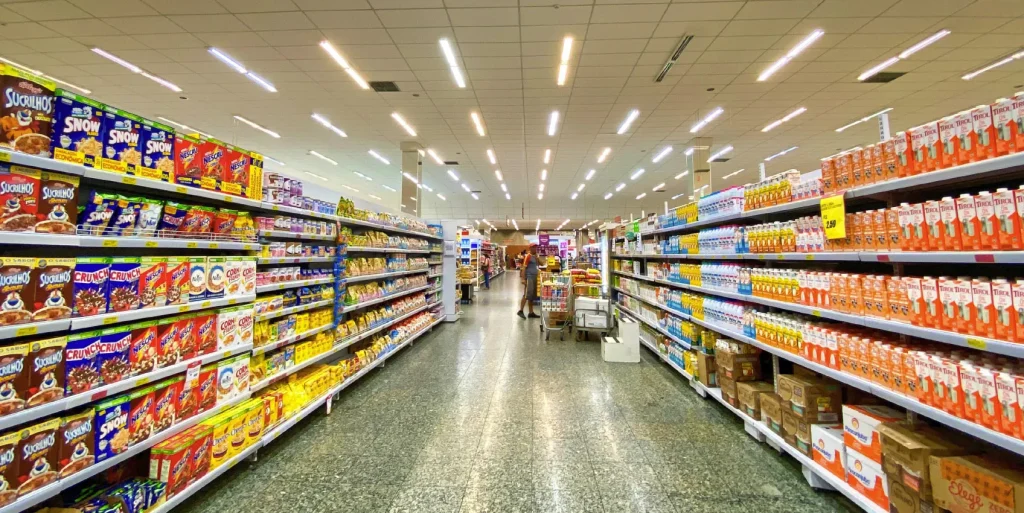 Sales in Retail Grocery Stores
